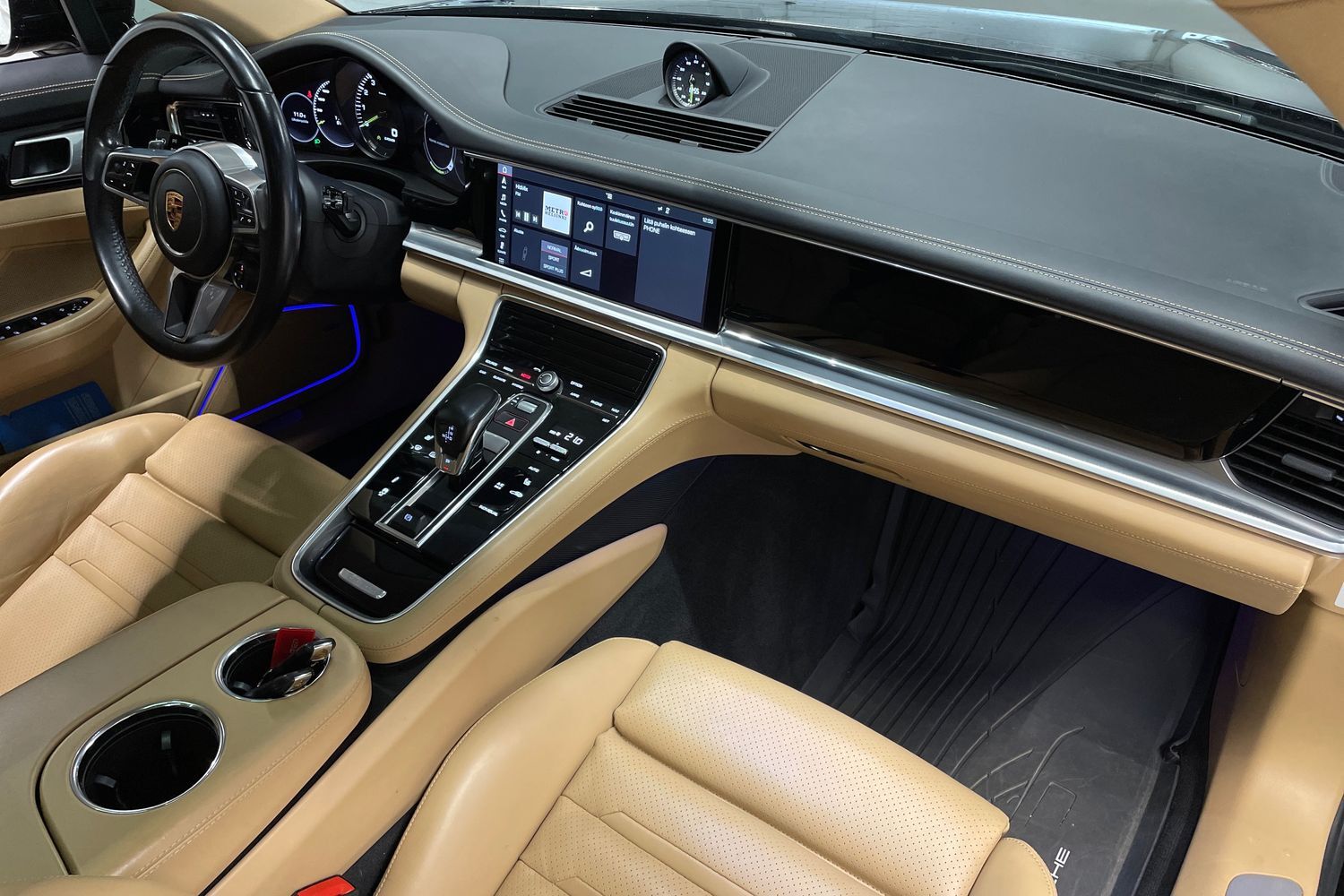 Porsche Panamera vaihtoauto