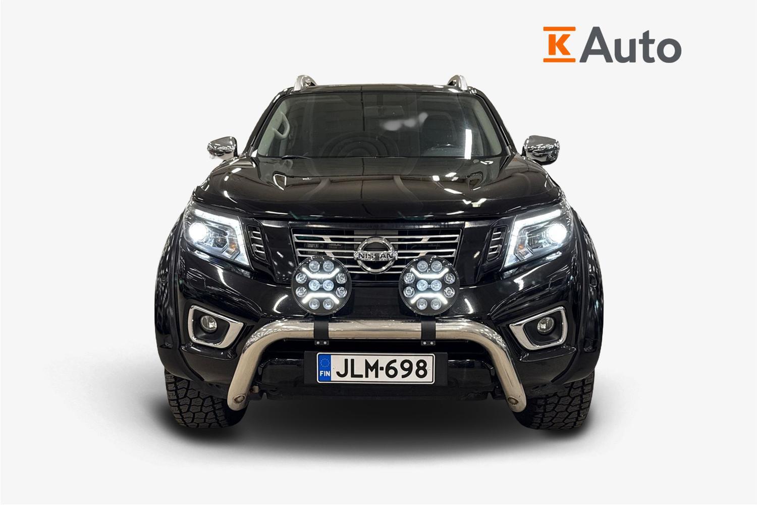 Nissan Navara vaihtoauto