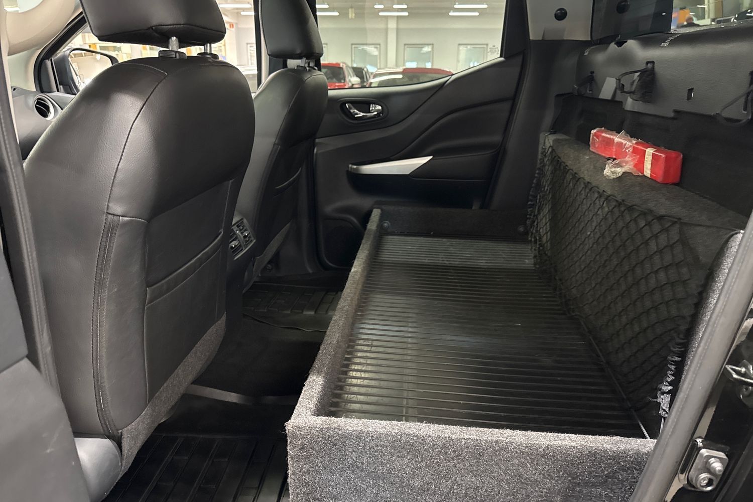 Nissan Navara vaihtoauto