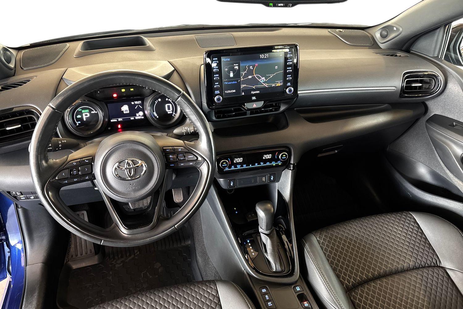 Toyota Yaris vaihtoauto