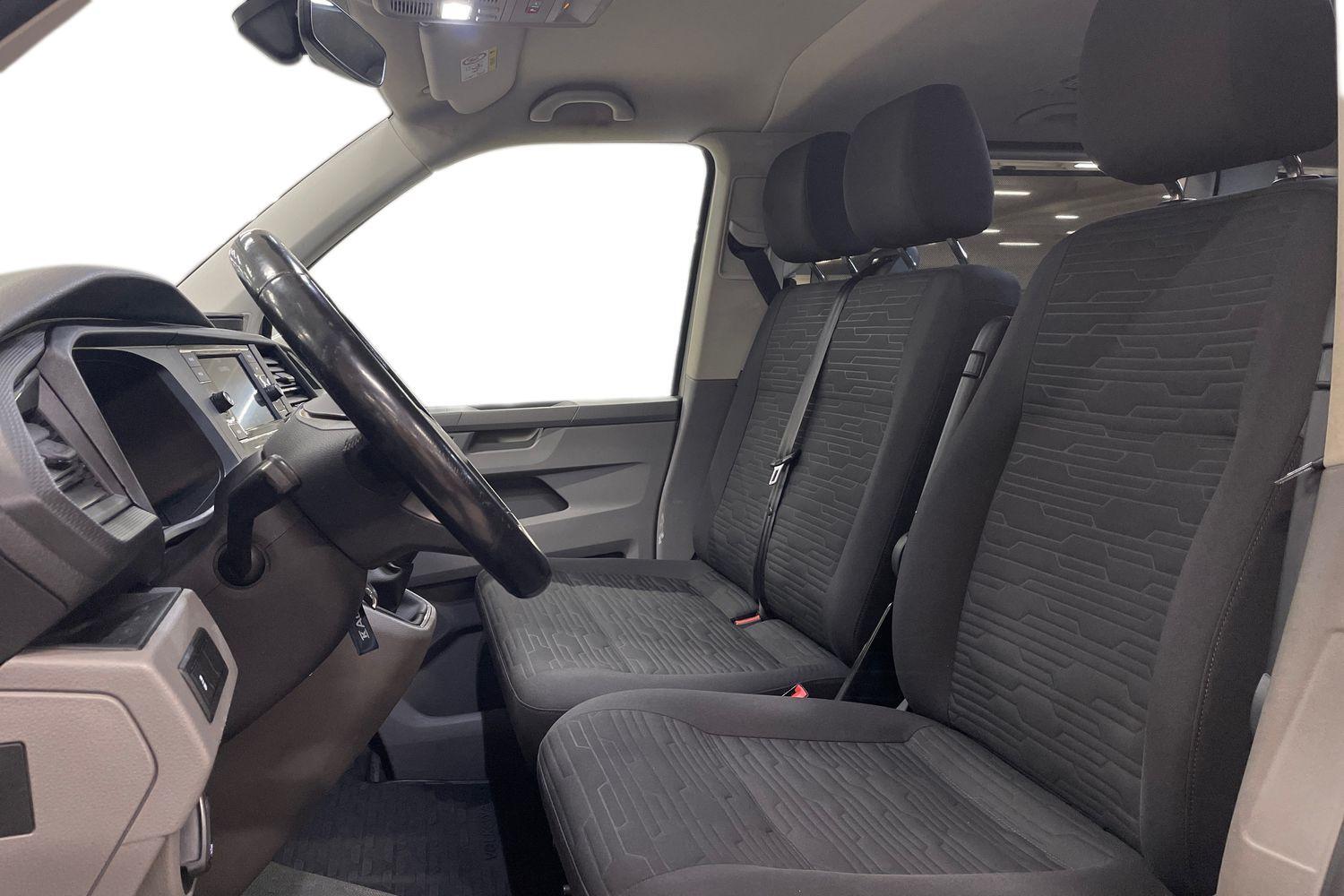 Volkswagen Caravelle vaihtoauto