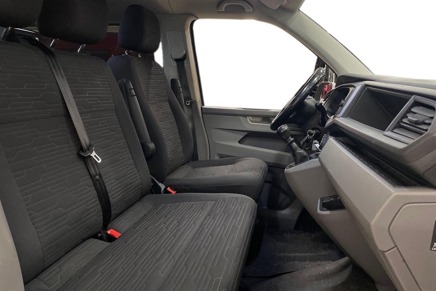 Volkswagen Caravelle vaihtoauto