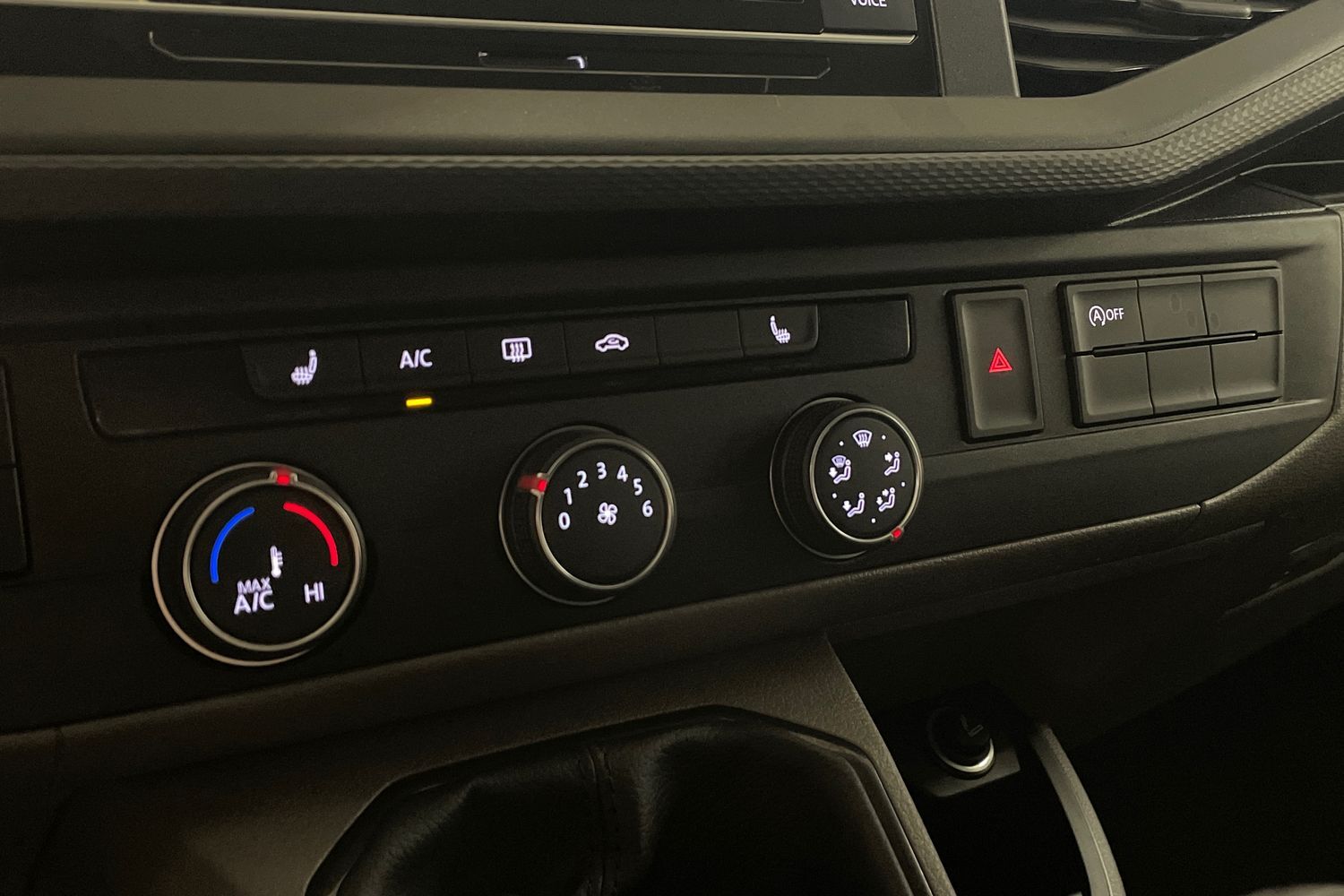 Volkswagen Caravelle vaihtoauto