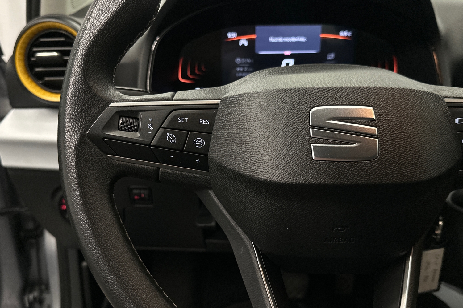 SEAT Arona vaihtoauto