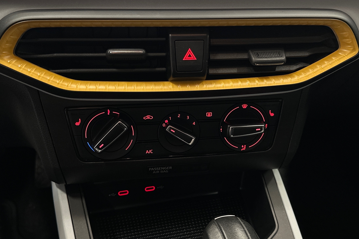 SEAT Arona vaihtoauto