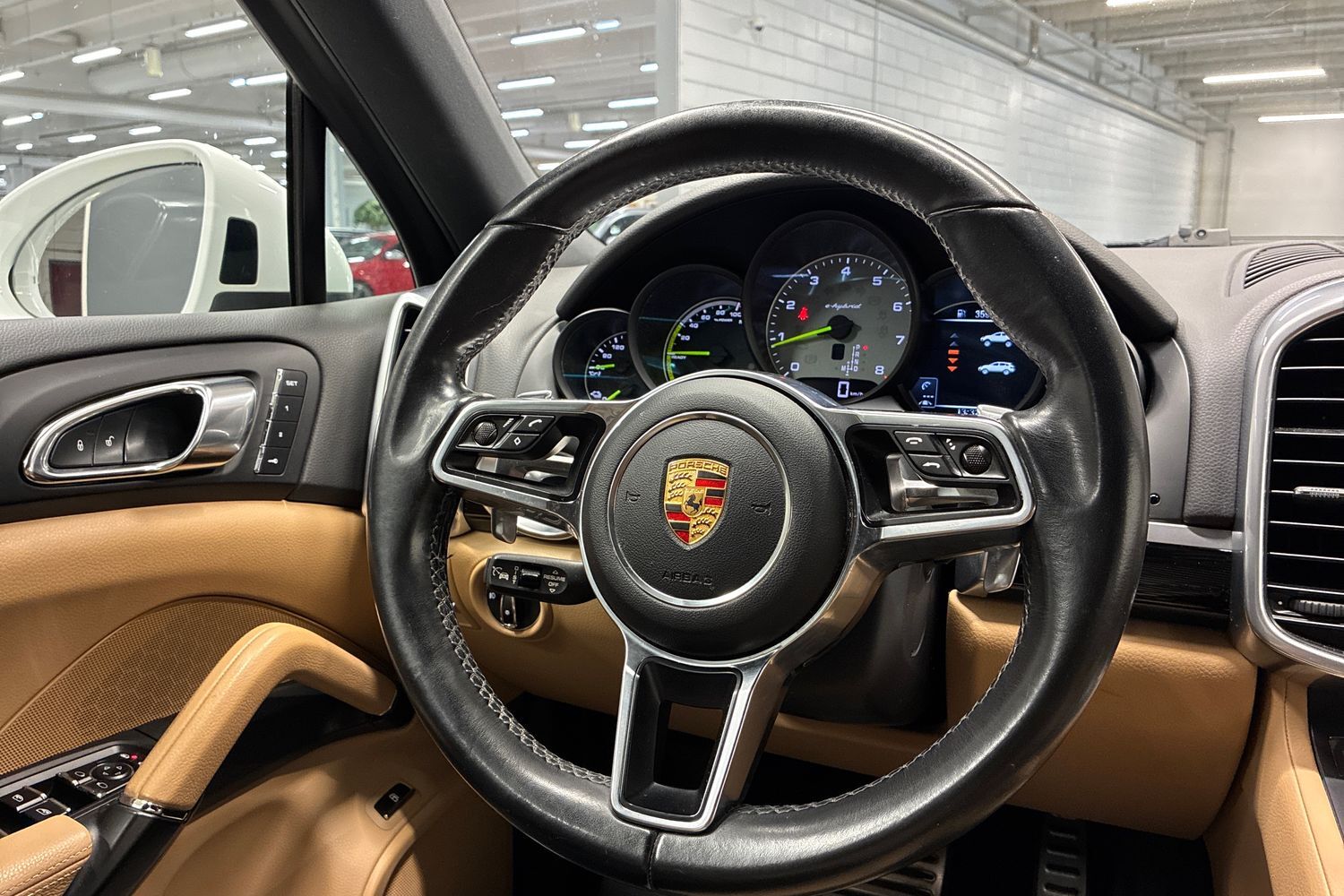 Porsche Cayenne vaihtoauto