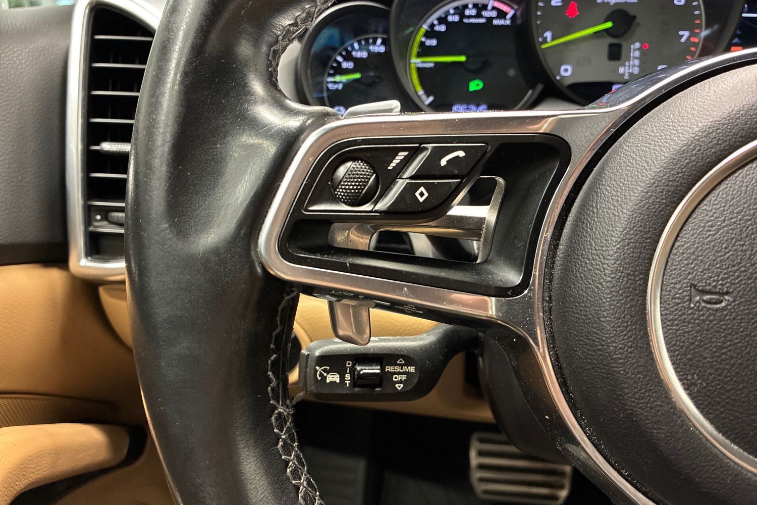 Porsche Cayenne vaihtoauto