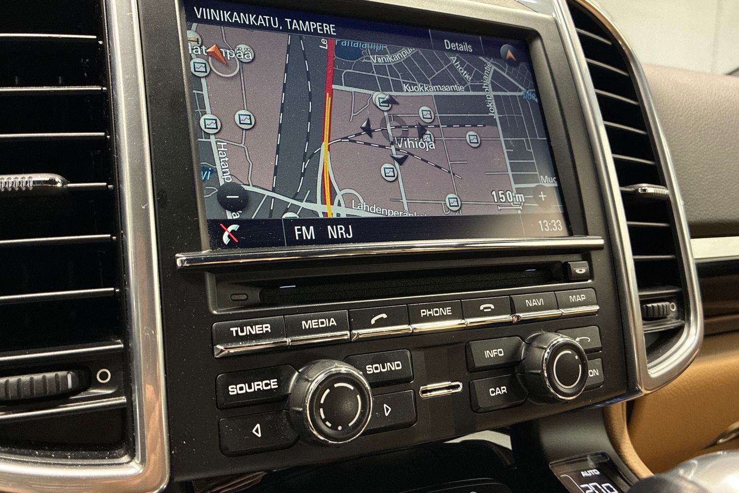 Porsche Cayenne vaihtoauto