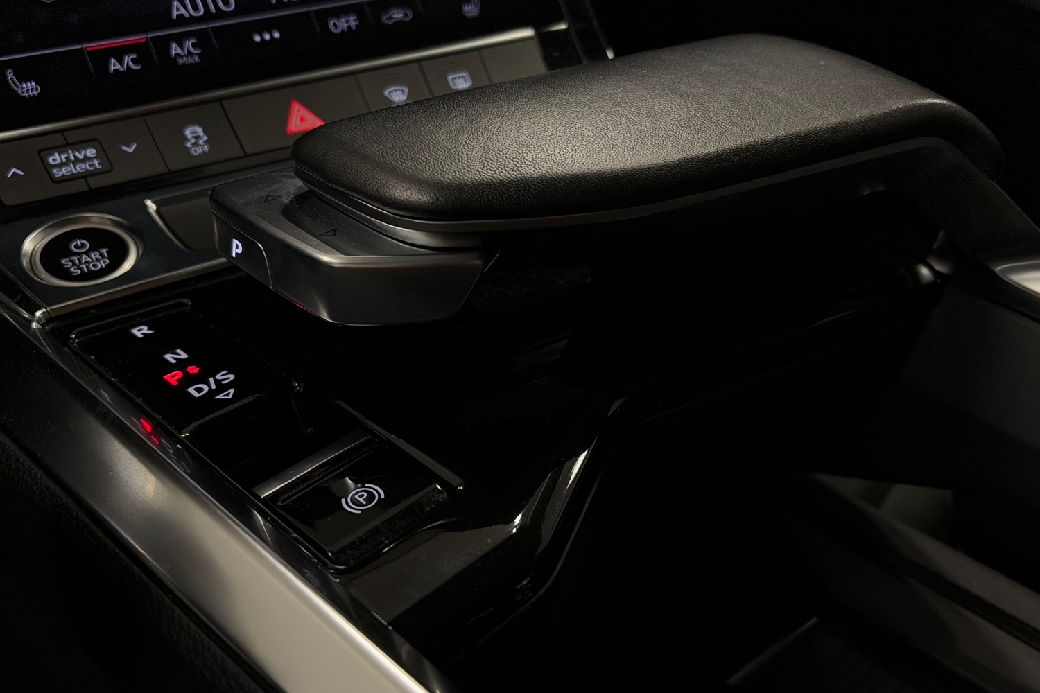 Audi Q8 e-tron vaihtoauto