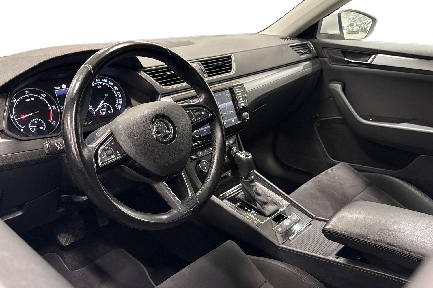 Skoda Superb vaihtoauto