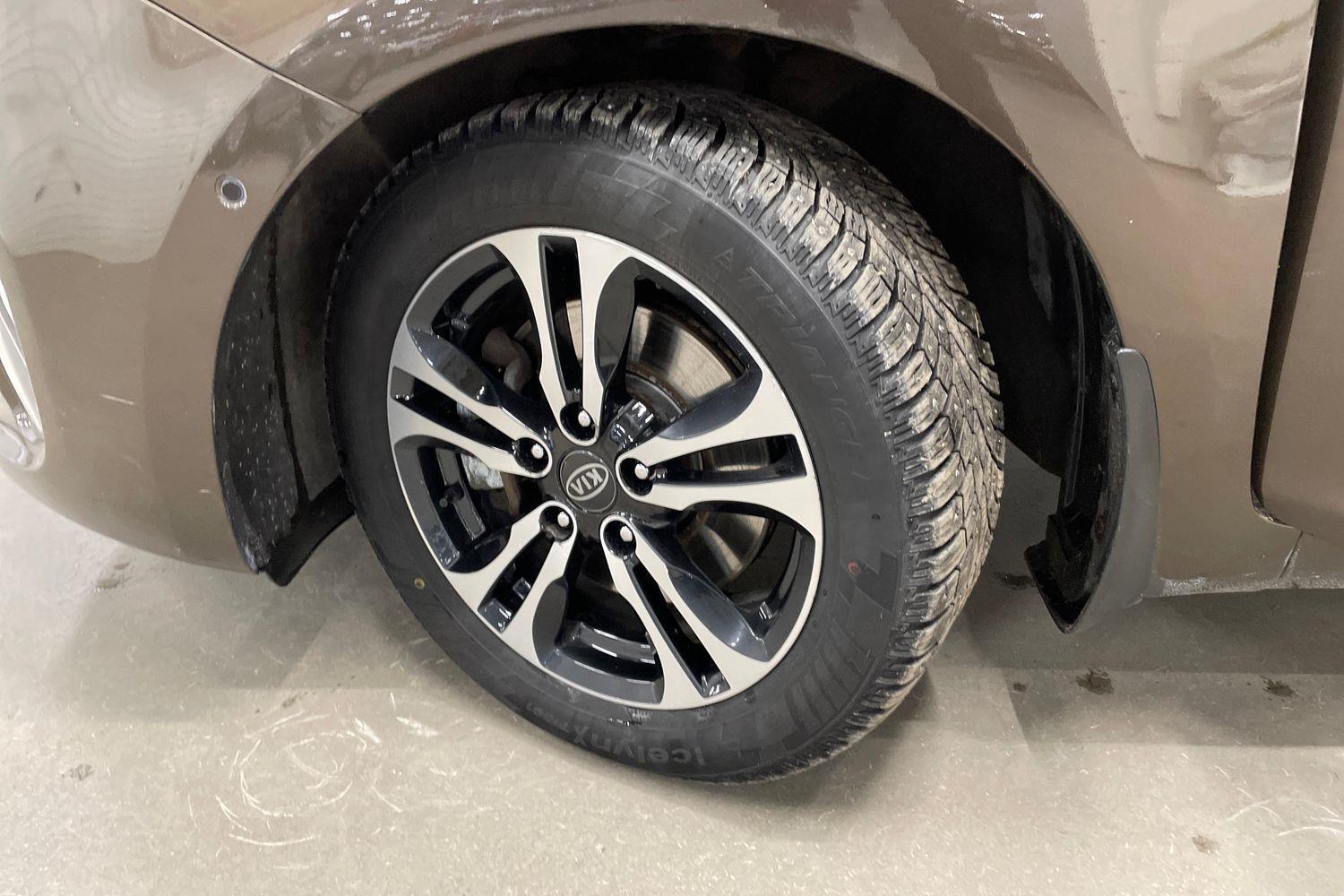 Kia Carens vaihtoauto