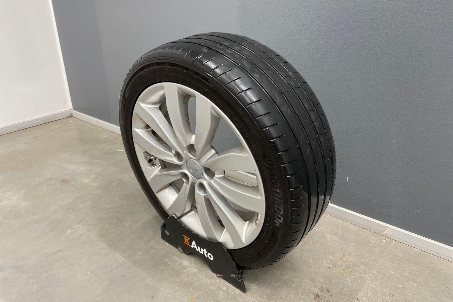 Kia Carens vaihtoauto