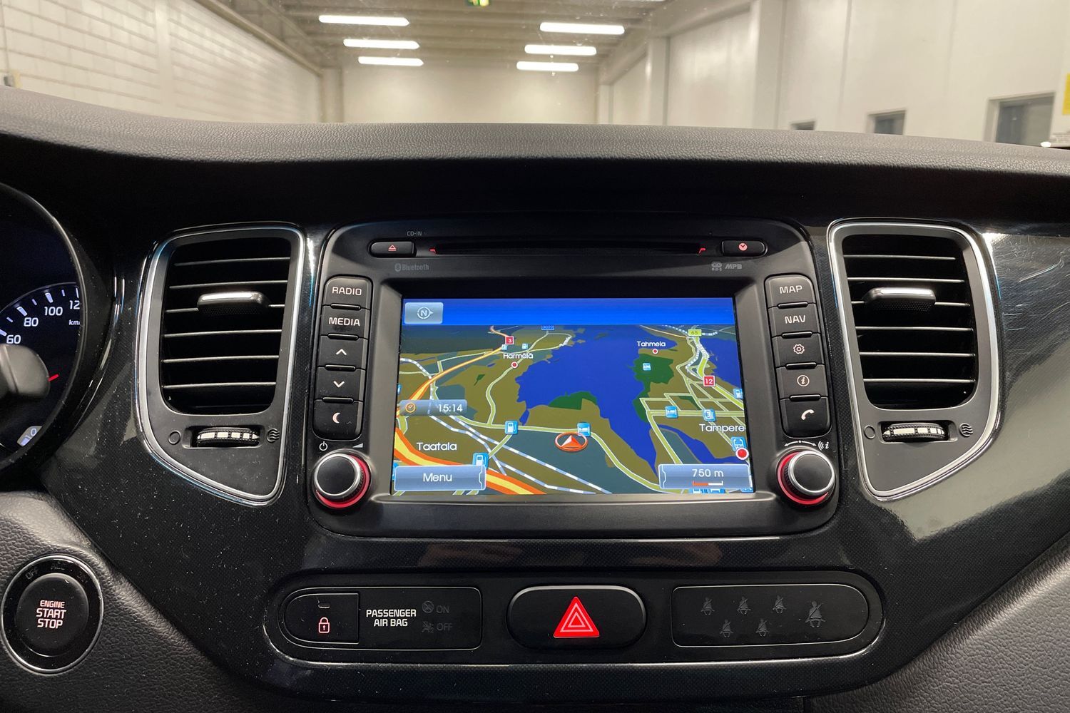 Kia Carens vaihtoauto