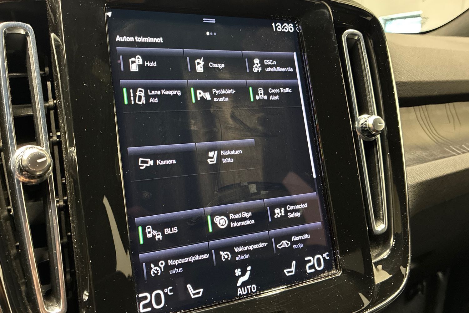 Volvo XC40 vaihtoauto
