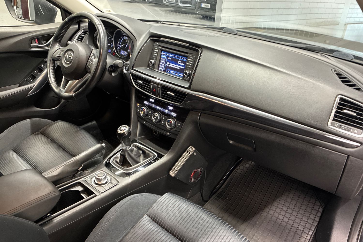 Mazda 6 vaihtoauto