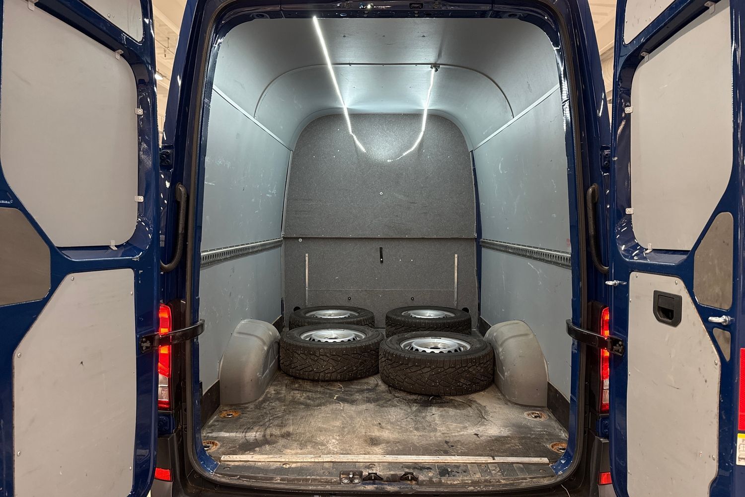 Volkswagen Crafter vaihtoauto