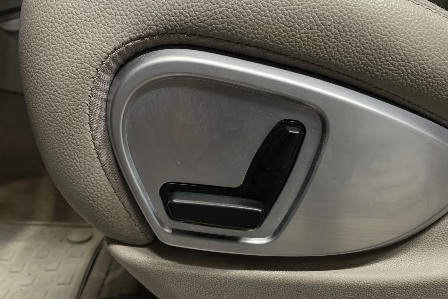 Mercedes-Benz ML vaihtoauto