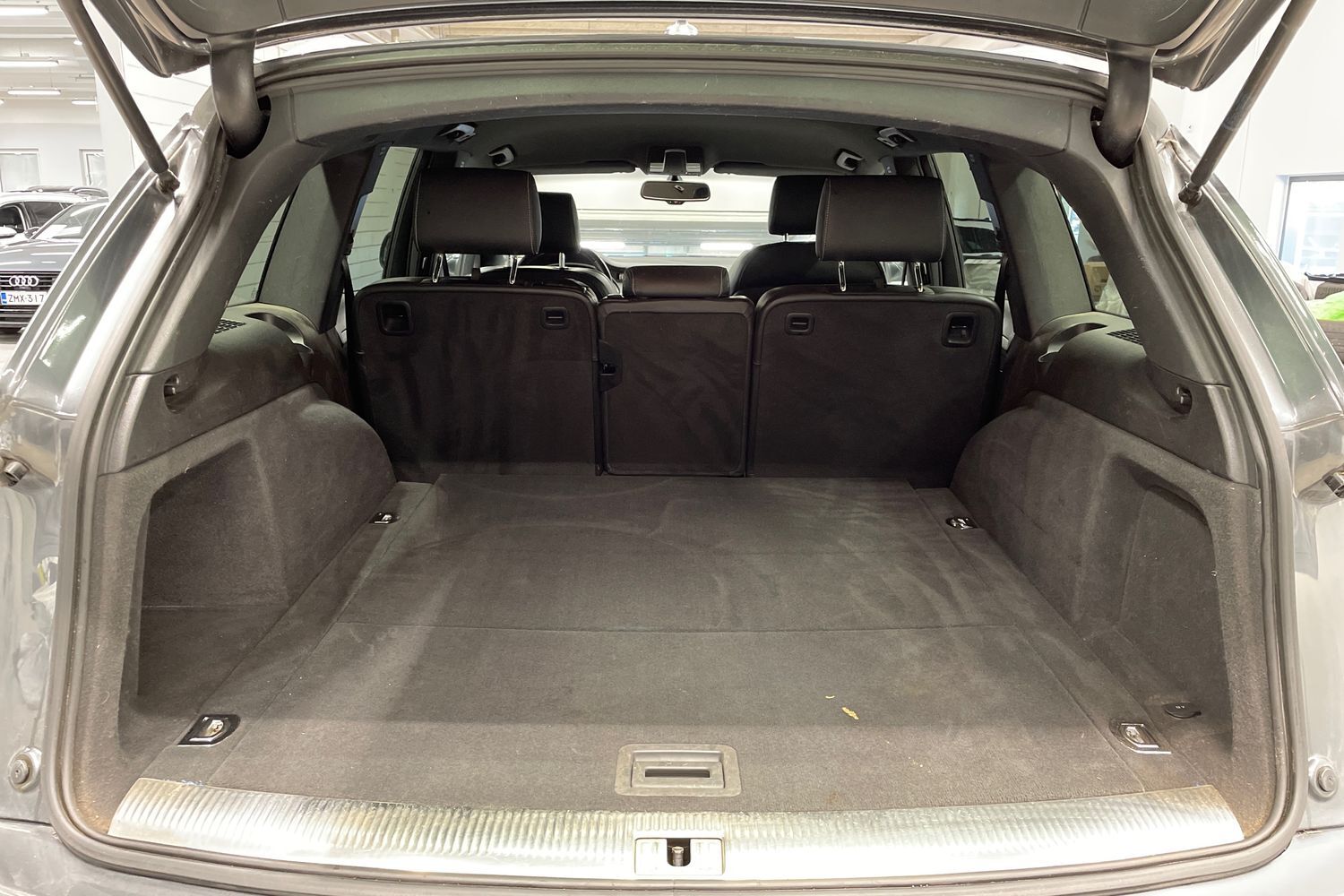 Audi Q7 vaihtoauto