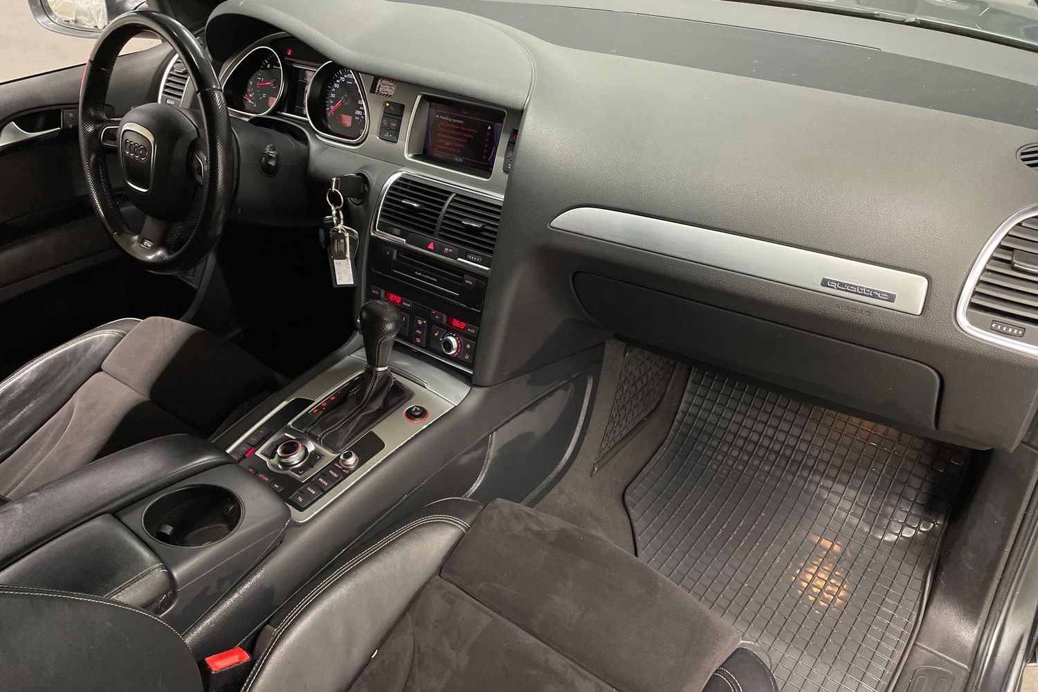Audi Q7 vaihtoauto