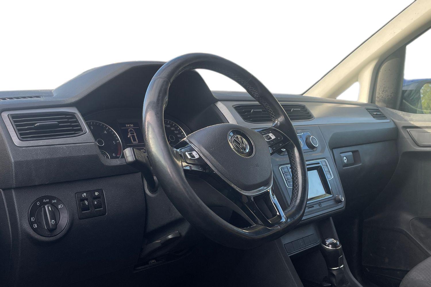 Volkswagen Caddy Maxi vaihtoauto