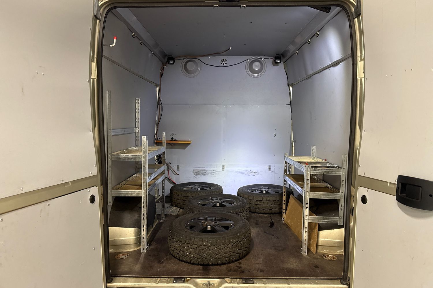 Peugeot Boxer vaihtoauto