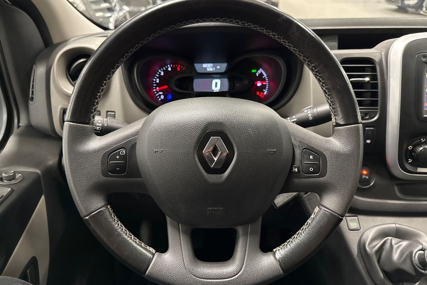 Renault Trafic vaihtoauto