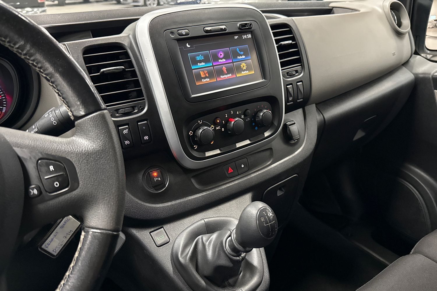 Renault Trafic vaihtoauto
