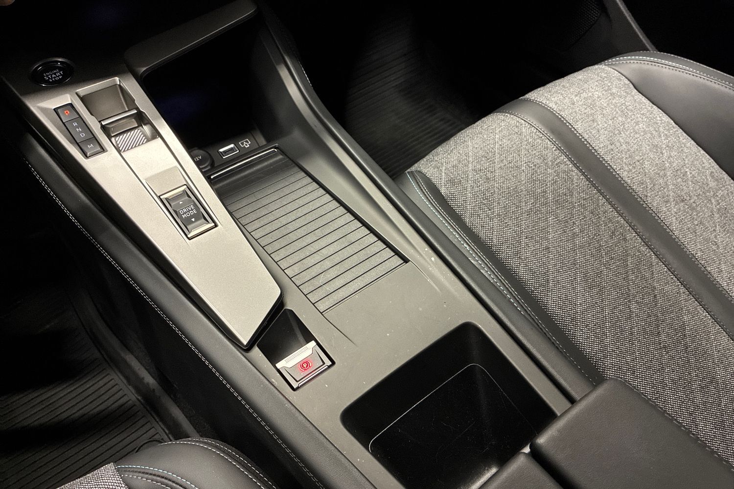 Peugeot 408 vaihtoauto
