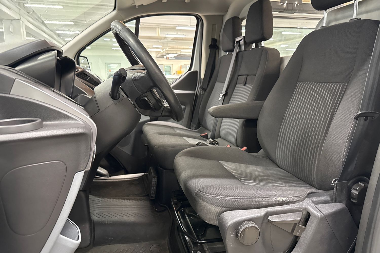 Ford Transit Custom vaihtoauto