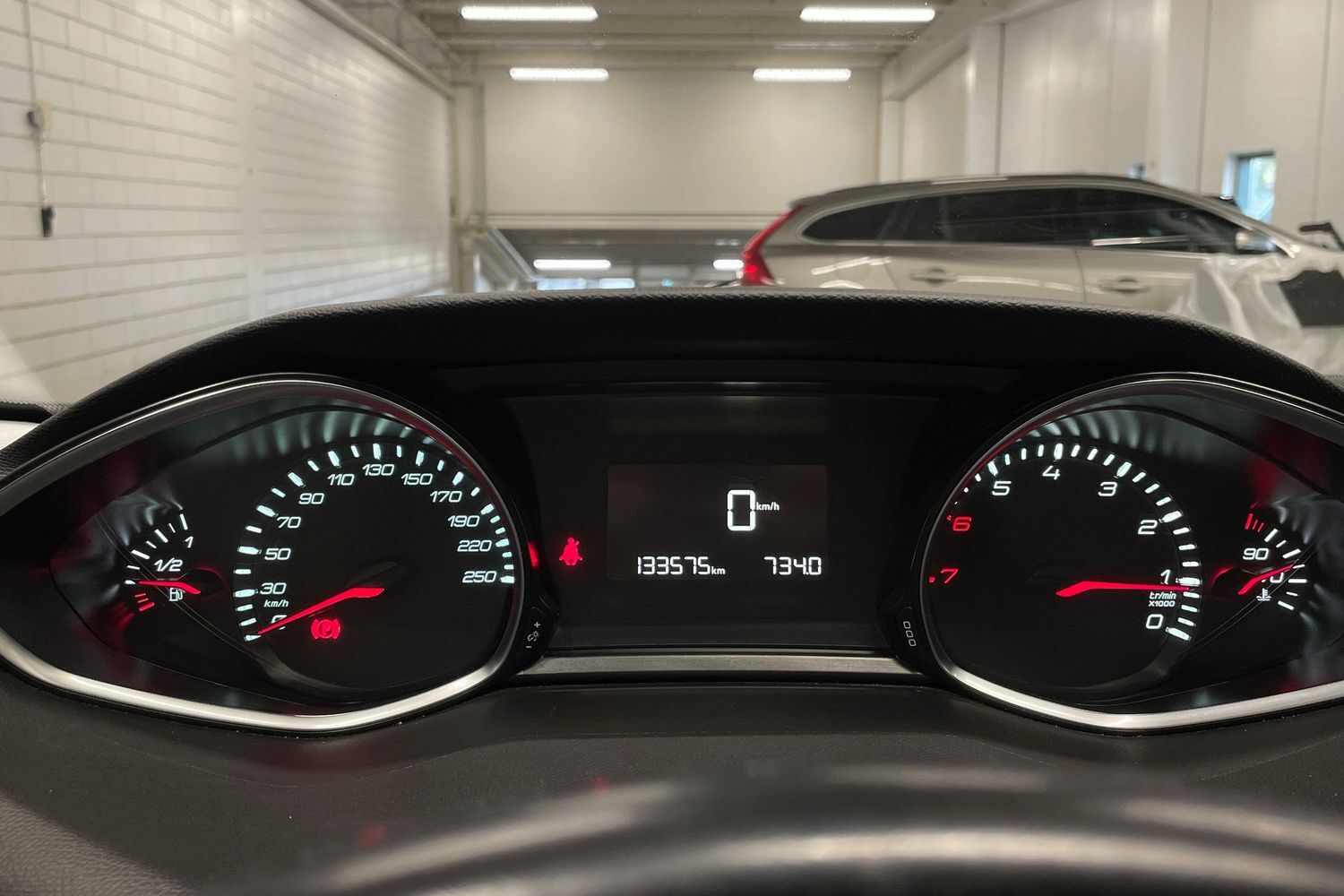 Peugeot 308 vaihtoauto