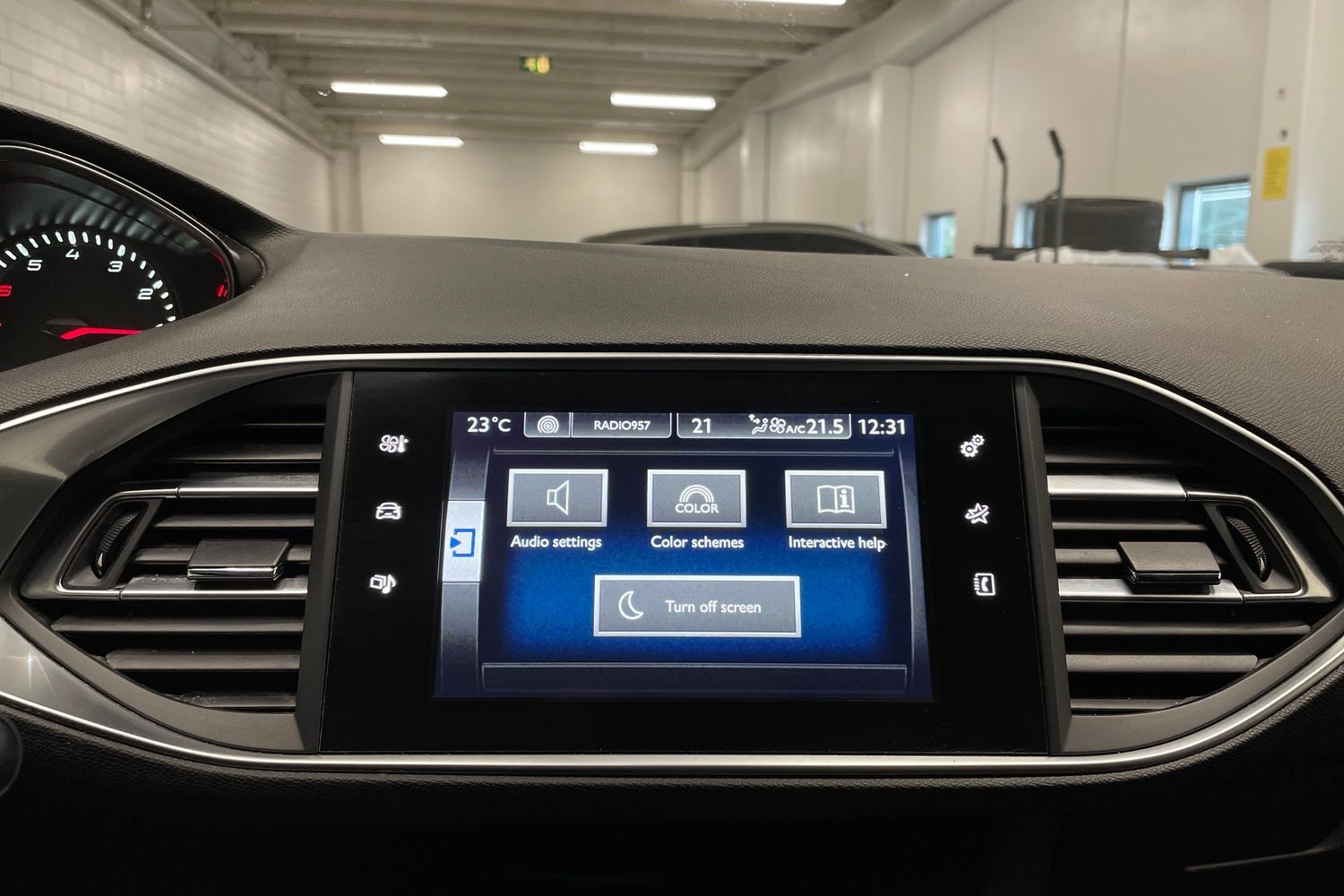 Peugeot 308 vaihtoauto