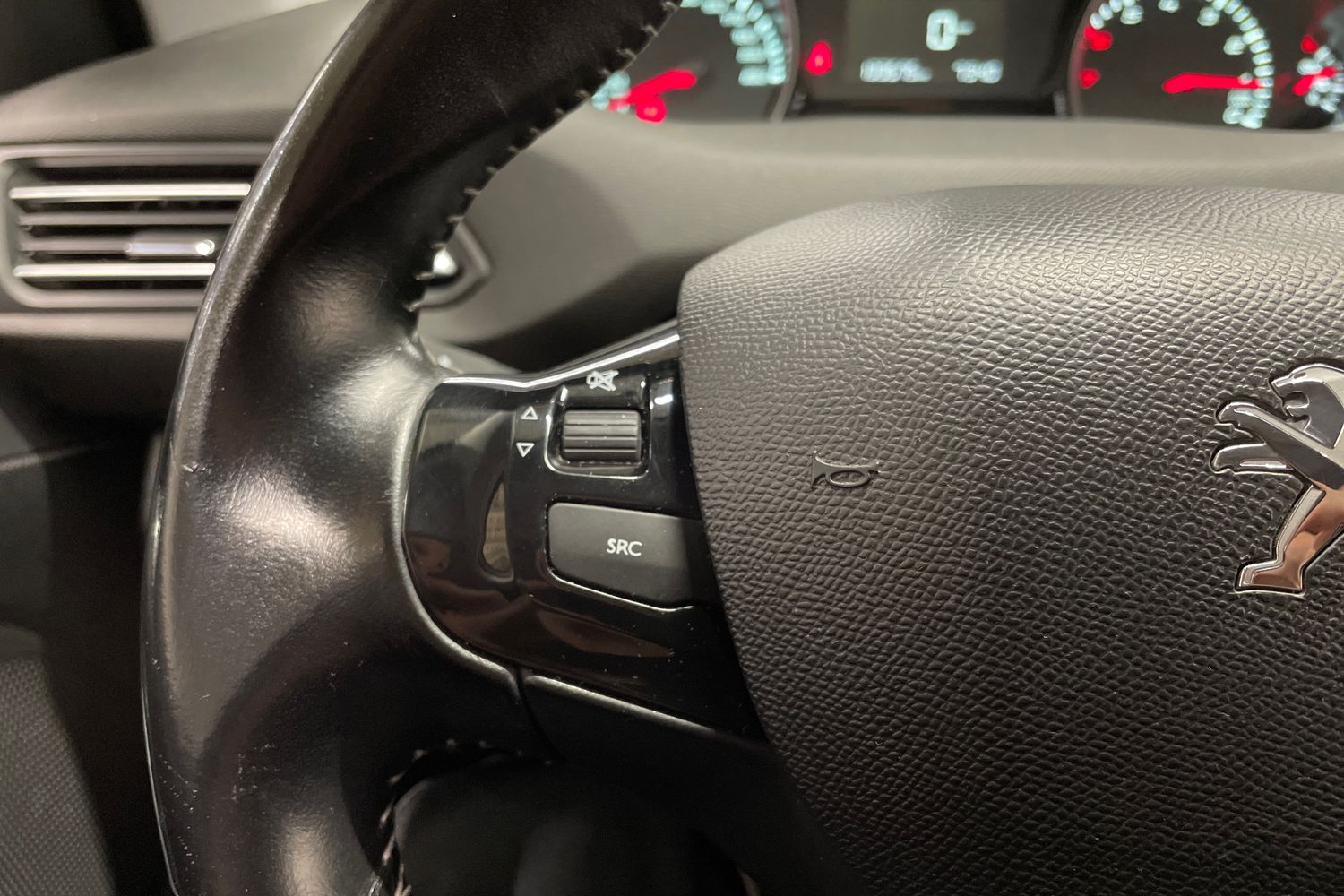 Peugeot 308 vaihtoauto