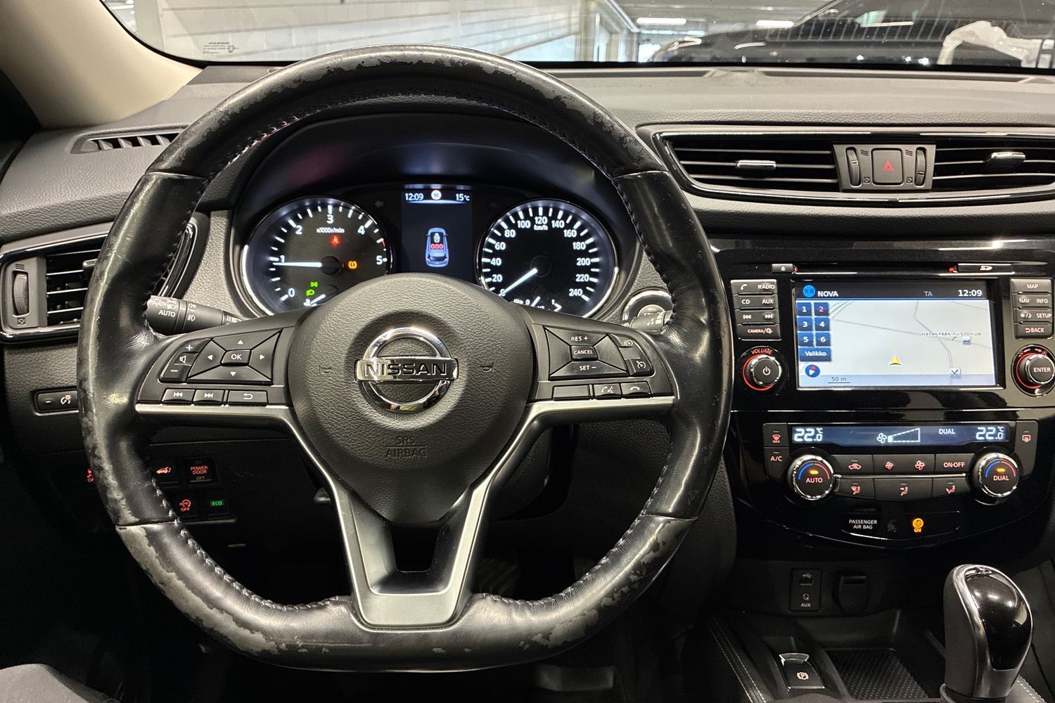 Nissan X-Trail vaihtoauto