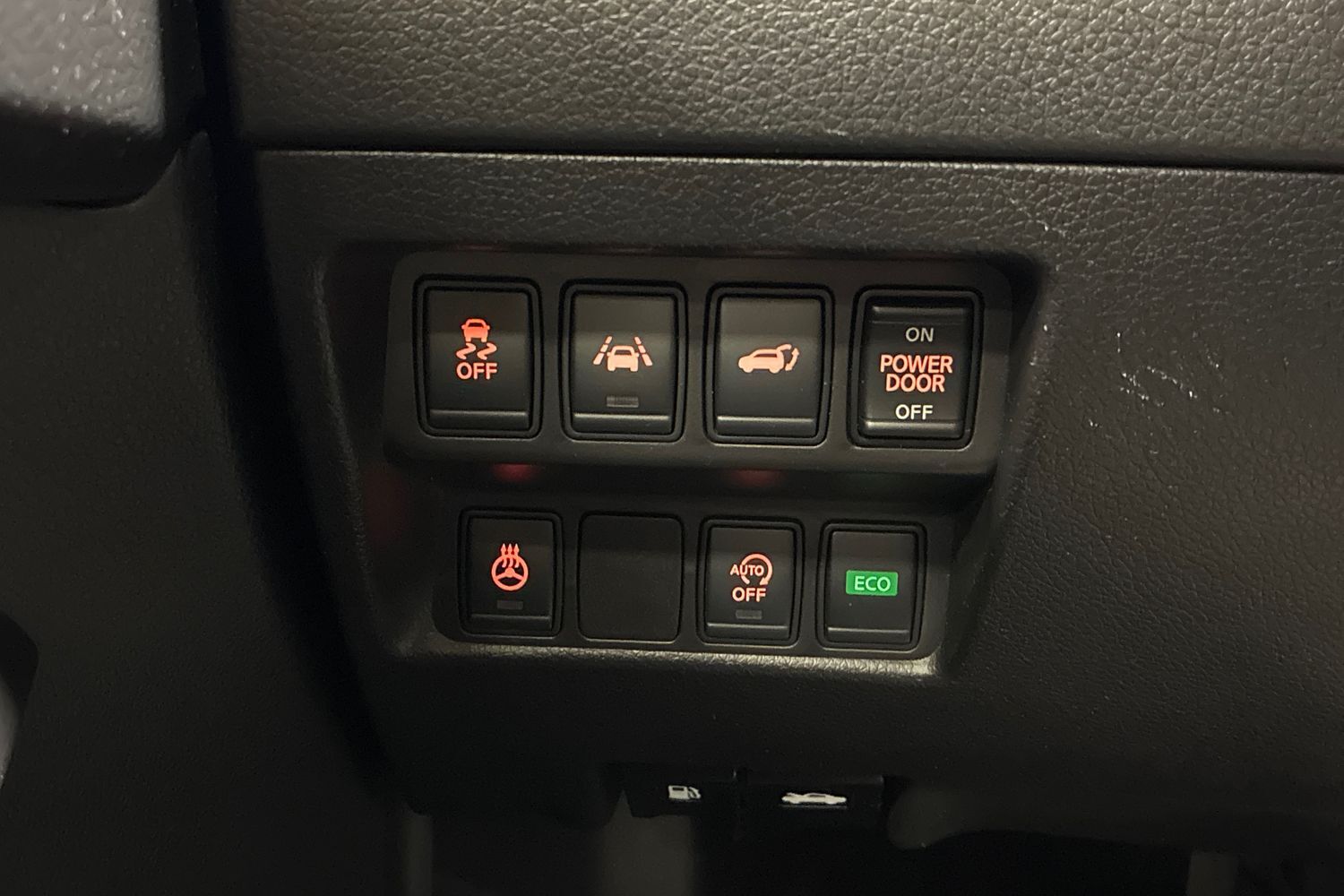 Nissan X-Trail vaihtoauto