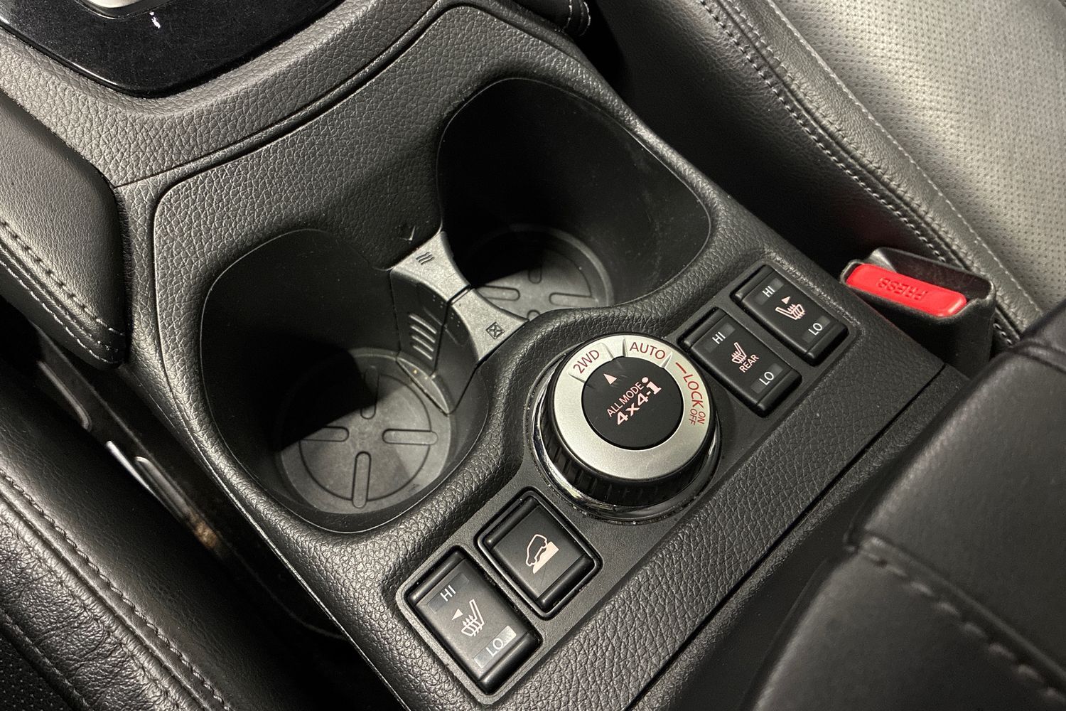 Nissan X-Trail vaihtoauto