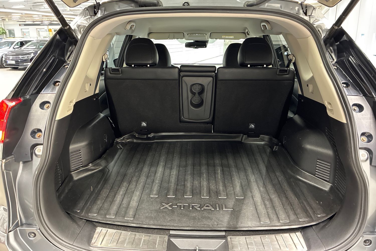 Nissan X-Trail vaihtoauto