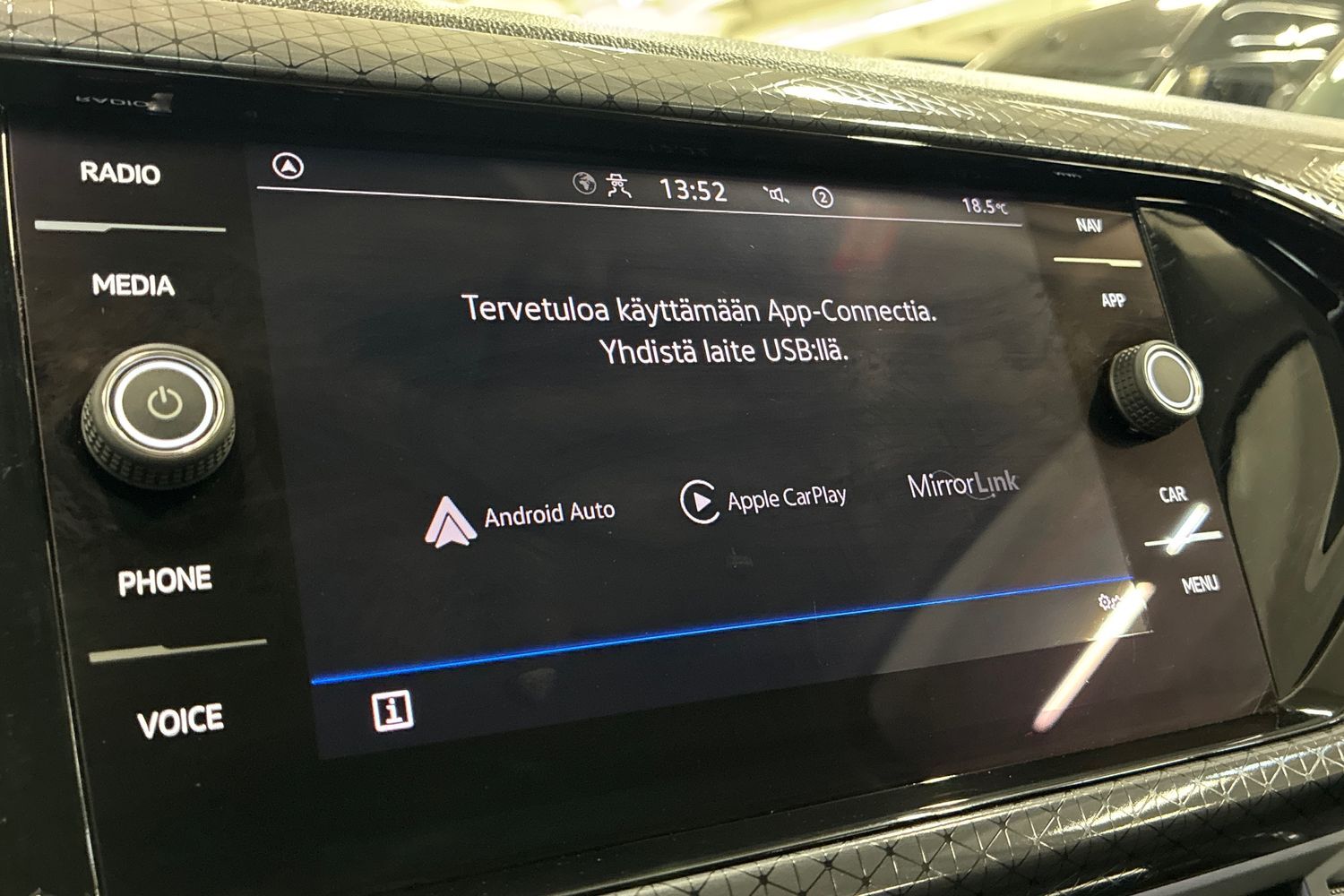 Volkswagen T-Cross vaihtoauto