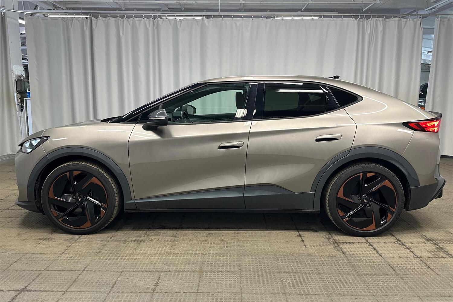 Cupra Tavascan vaihtoauto
