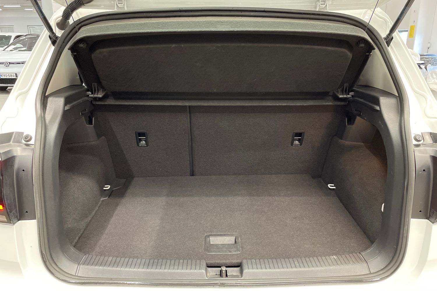 Volkswagen T-Cross vaihtoauto