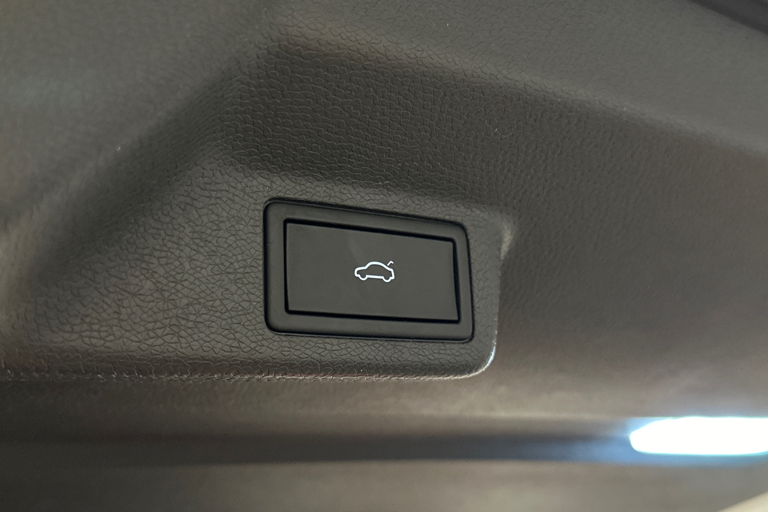 Volkswagen ID. Buzz vaihtoauto