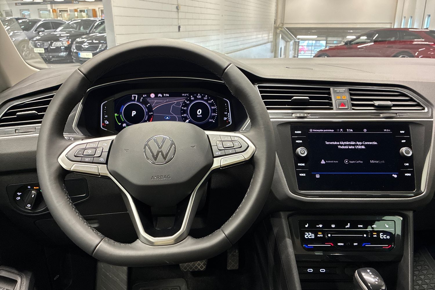 Volkswagen Tiguan vaihtoauto