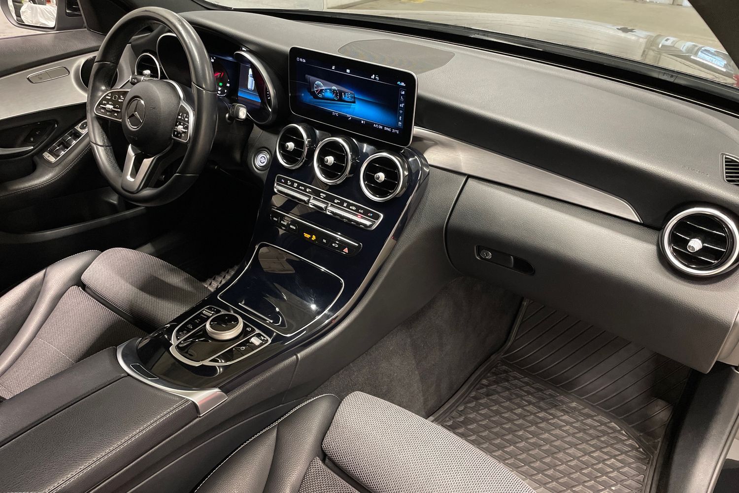 Mercedes-Benz C vaihtoauto