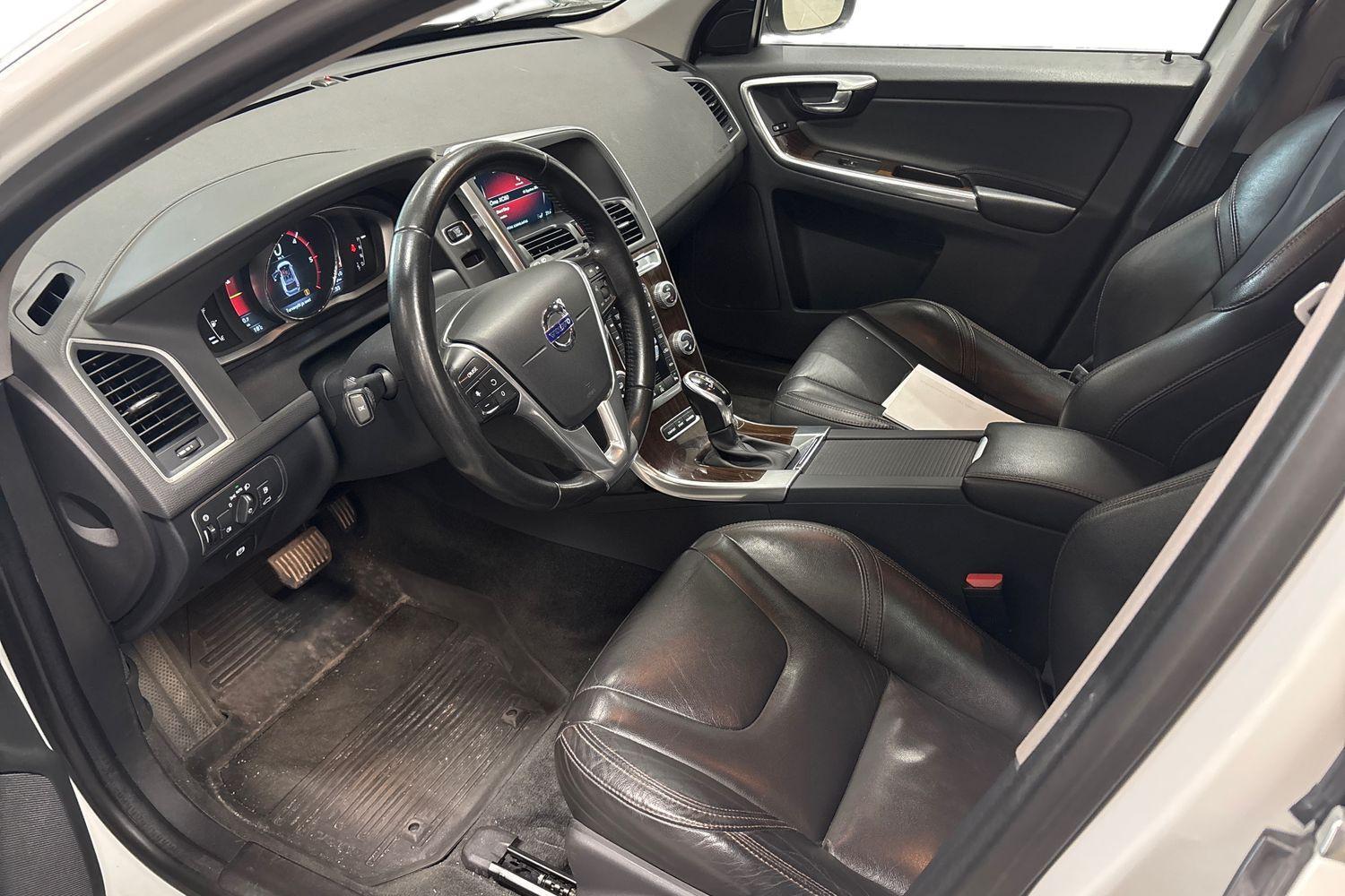 Volvo XC60 vaihtoauto