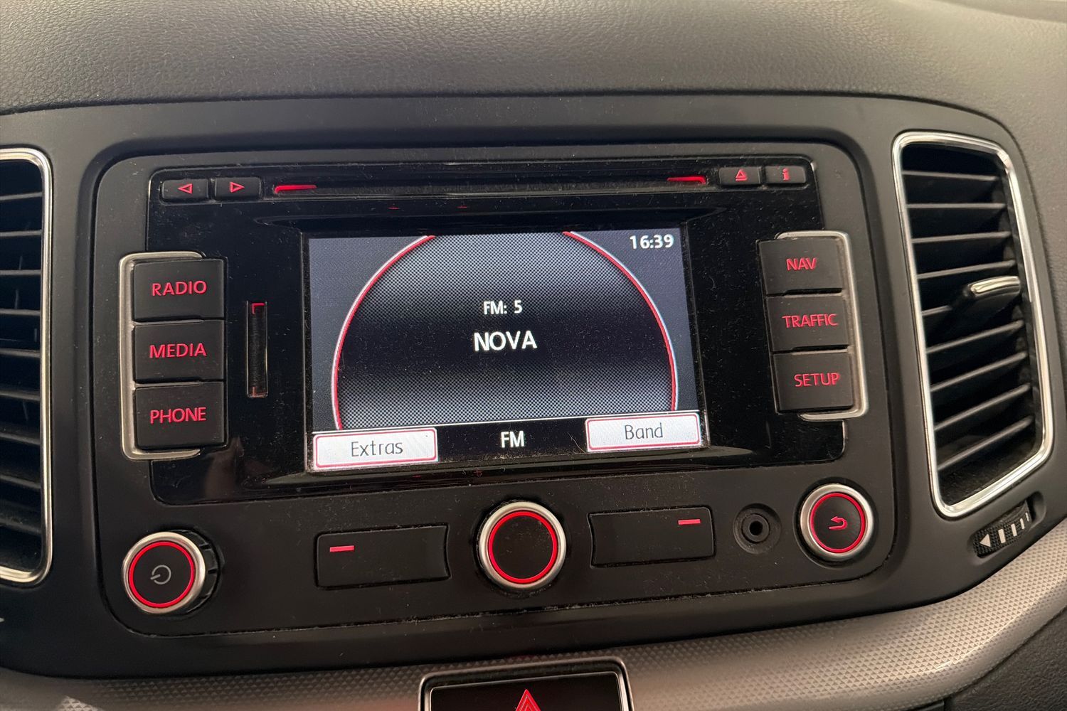 Volkswagen Sharan vaihtoauto