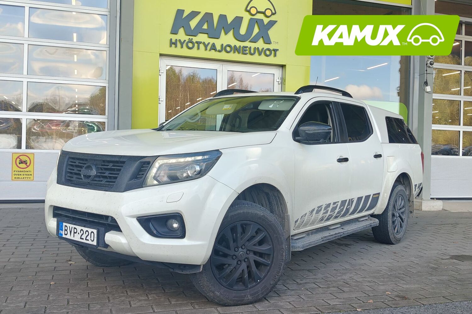 Nissan Navara vaihtoauto