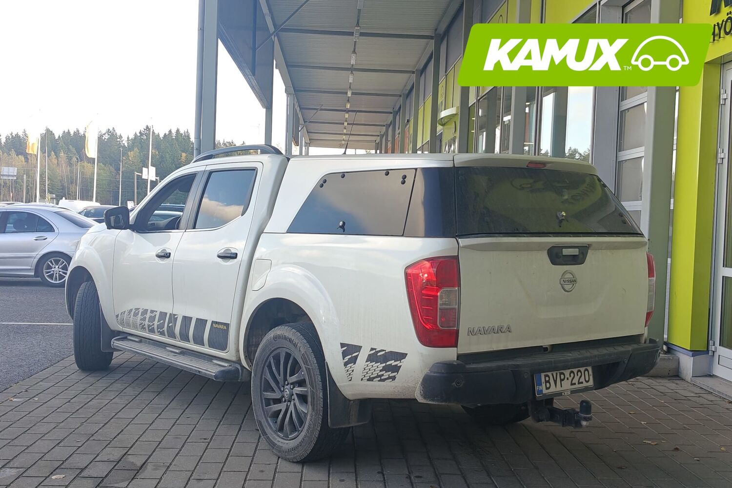 Nissan Navara vaihtoauto