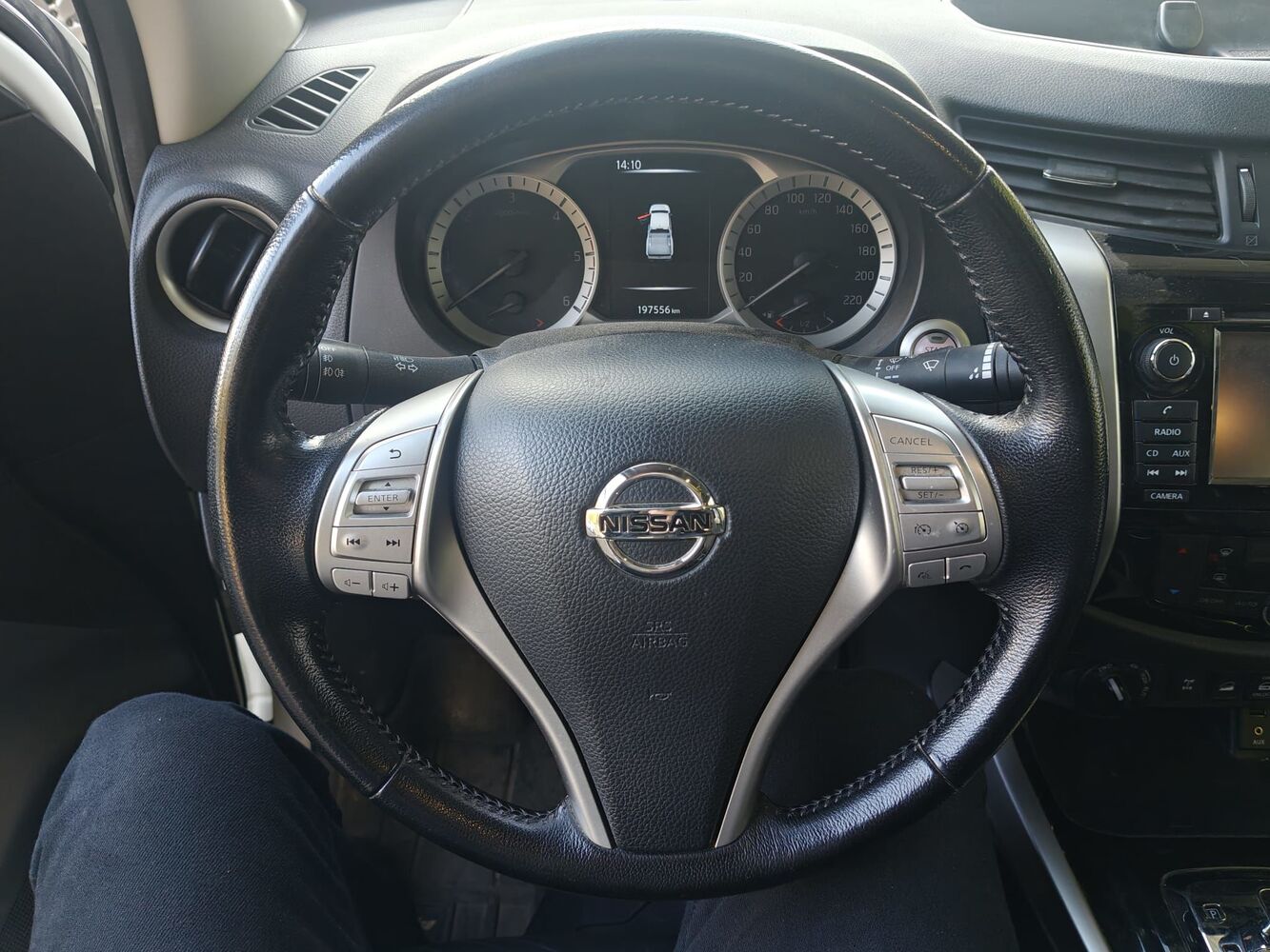 Nissan Navara vaihtoauto