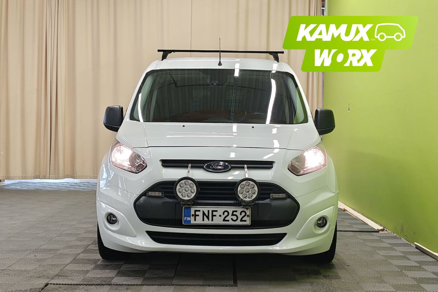 Ford Transit Connect vaihtoauto