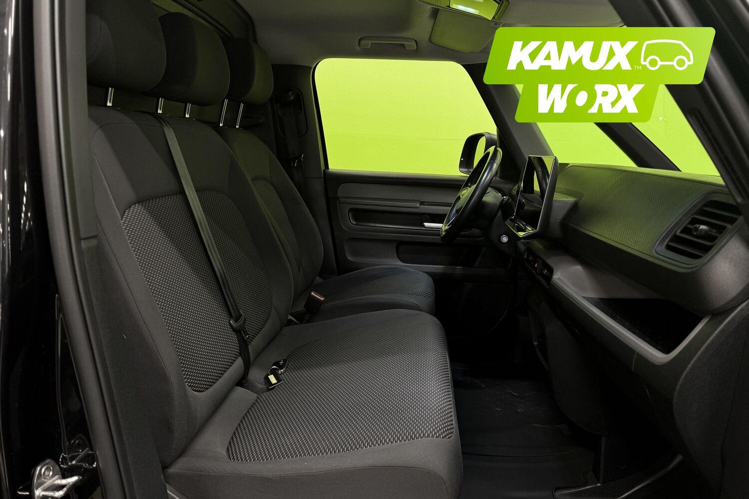 Volkswagen ID. Buzz Cargo vaihtoauto
