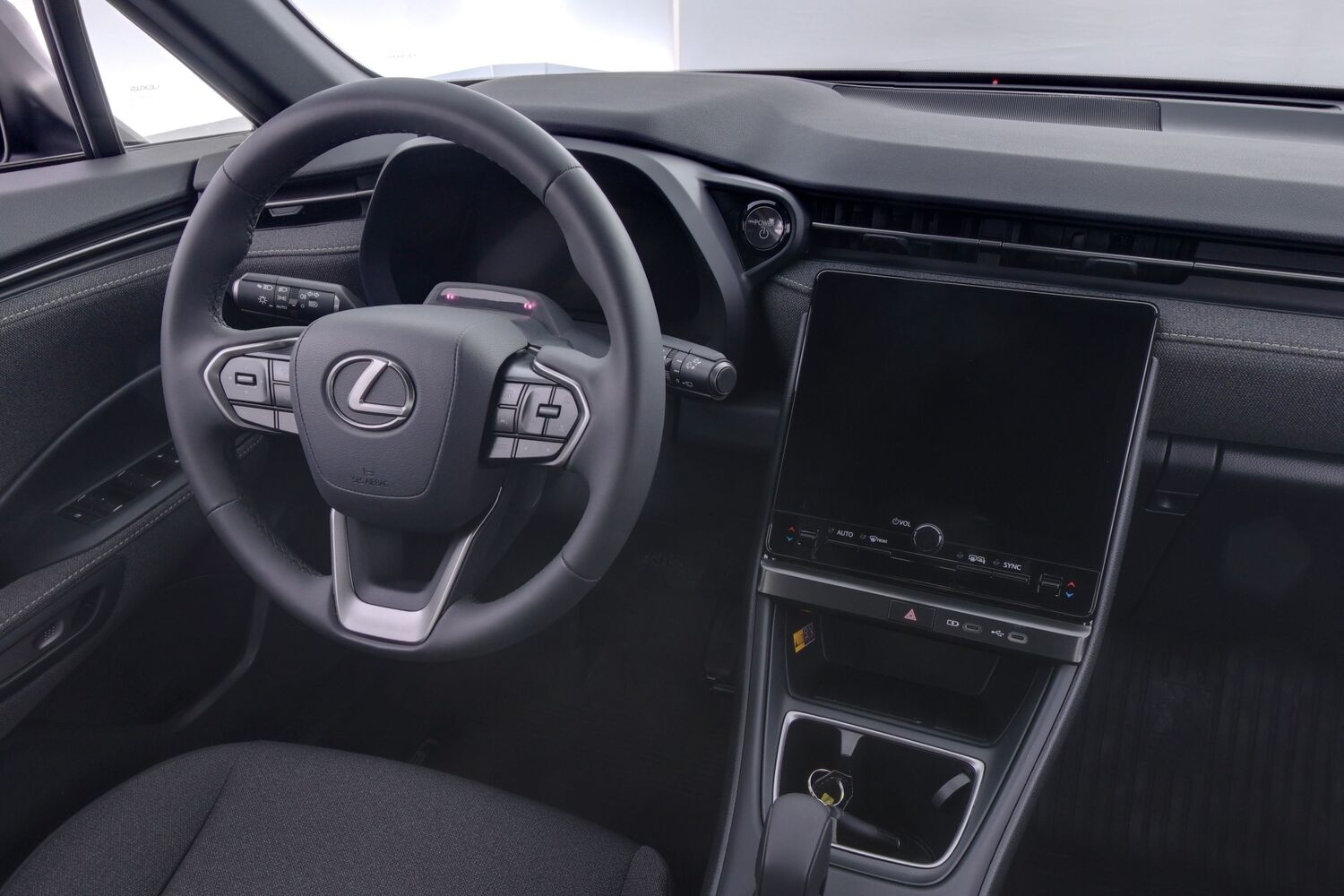 Lexus LBX vaihtoauto